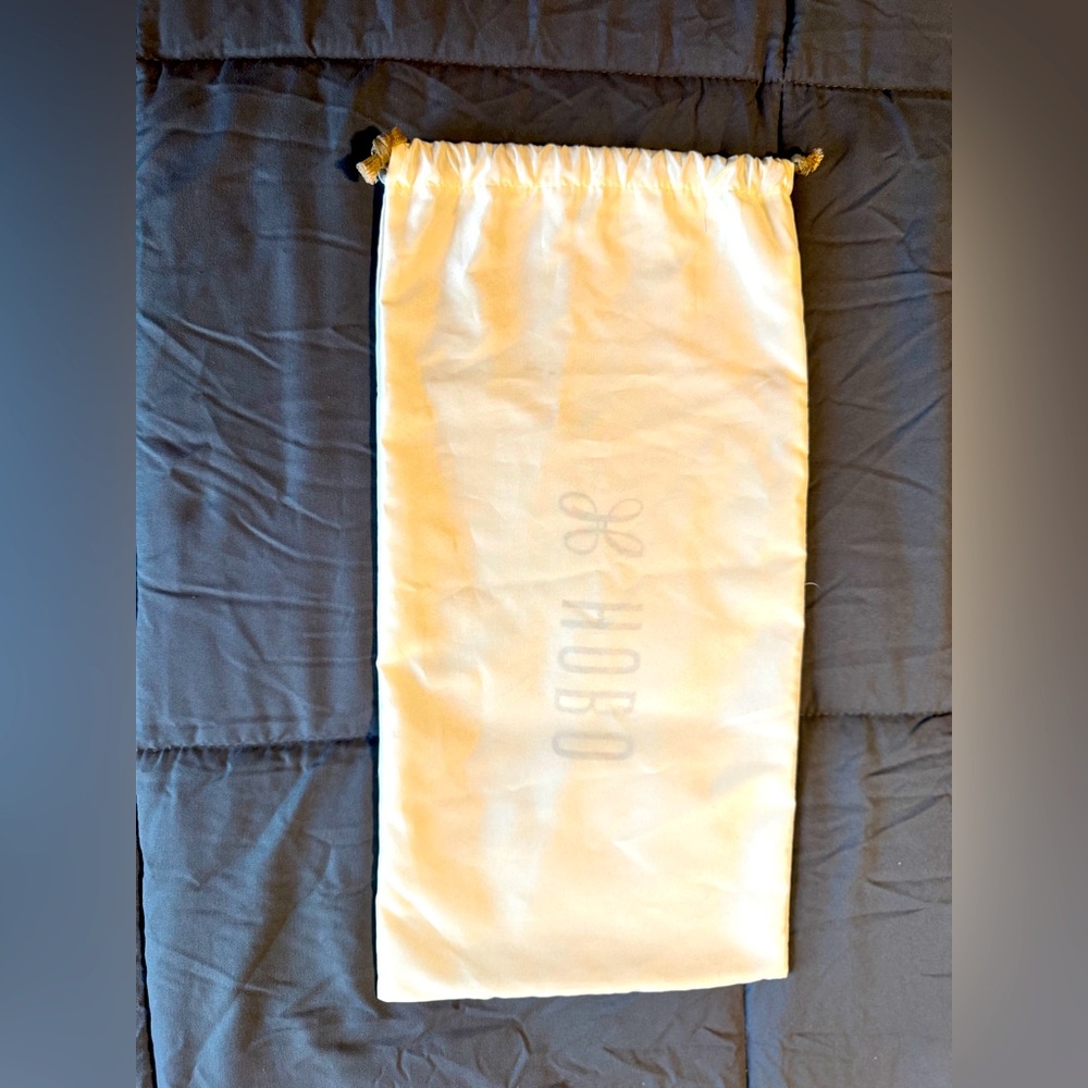 Hobo Cream Drawstring dust bag - Picture 2 of 3